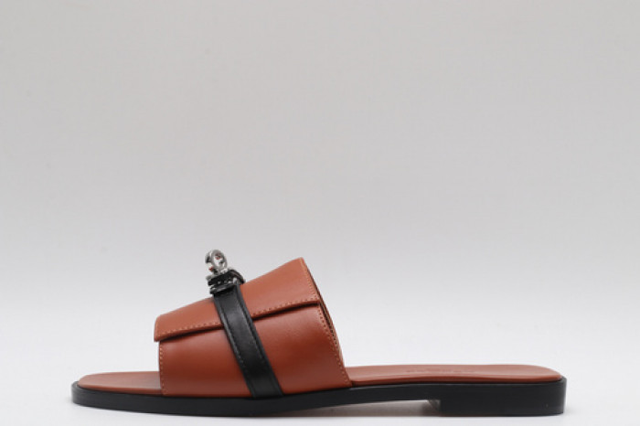 H*RMES  SLIDS   HM-26