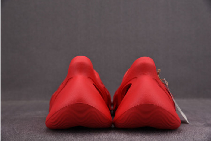 Adidas Yeezy Foam Runner Red CW3355