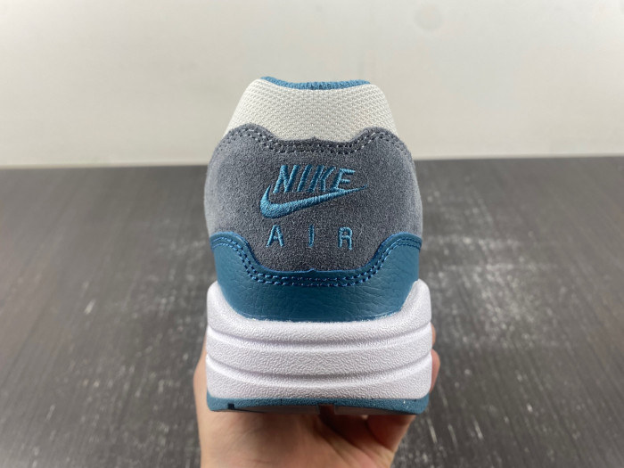 Air Max 1 Noise Aqua and Cool Grey  FB9660-001