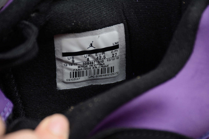 Travis Scott x Air Jordan 4 “Purple” 308497-510