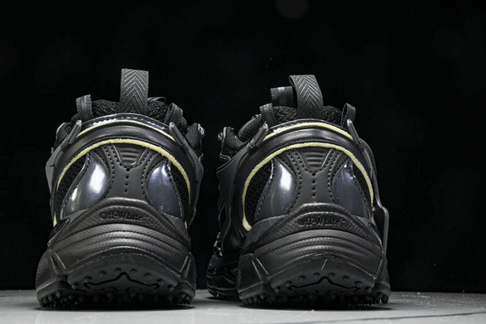 OF C/O  SNEAKER  FOR-032101