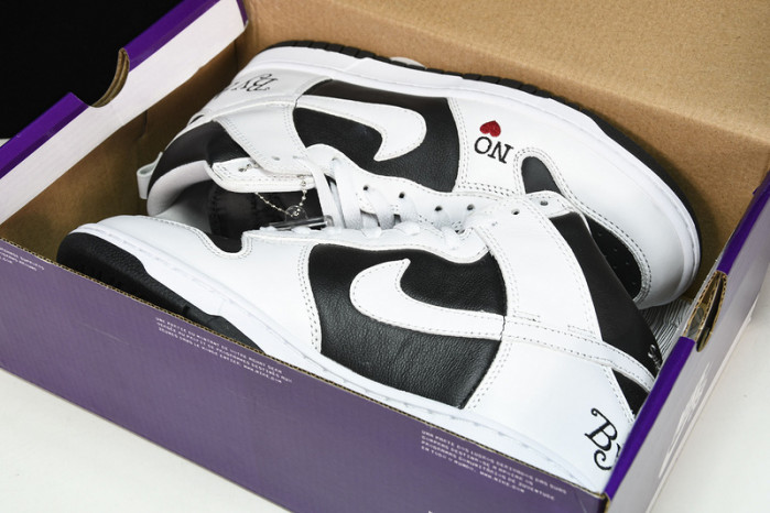 Supreme x Nike SB Dunk High QS “By Any Means”SUP  DN3741-002