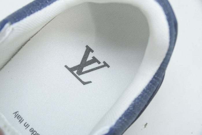 LV SNEAKER LOW YEE-010