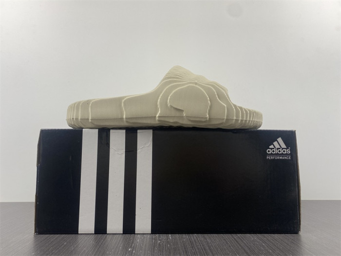 Adidas new colleettion 660211