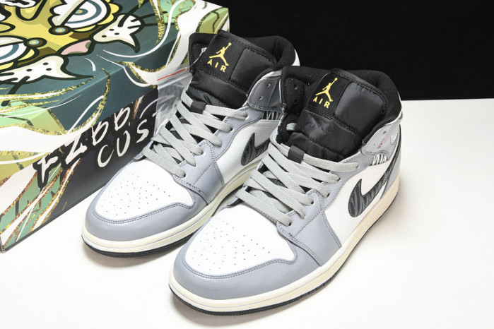AIR JORDAN 1 Mid  554724-170