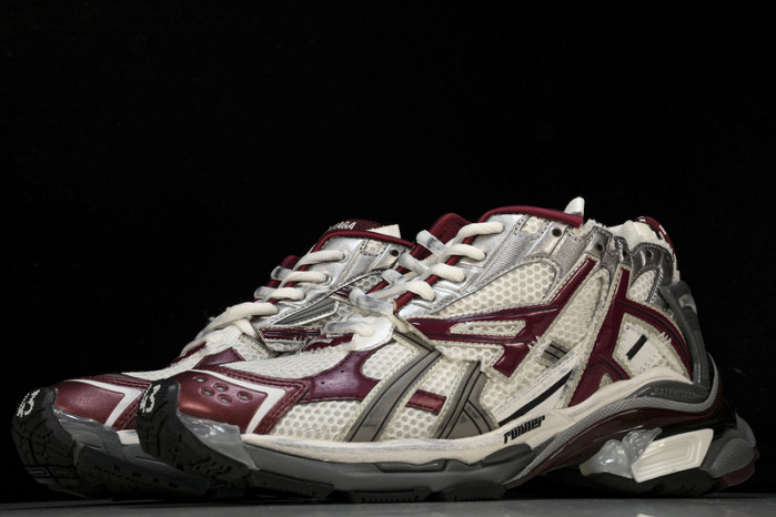 BLCG RUNNER    677402-W3RBB-9069