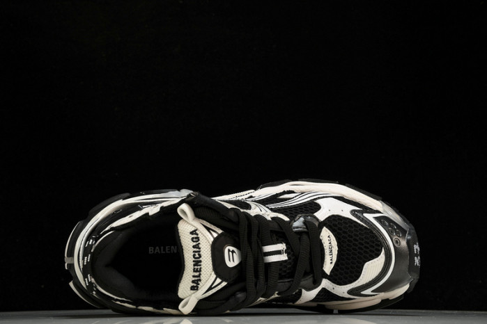 BLCG RUNNER   W3RY-0120