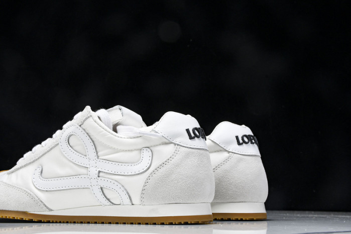 L*0ewe Ballet Runner  LW-FOR08