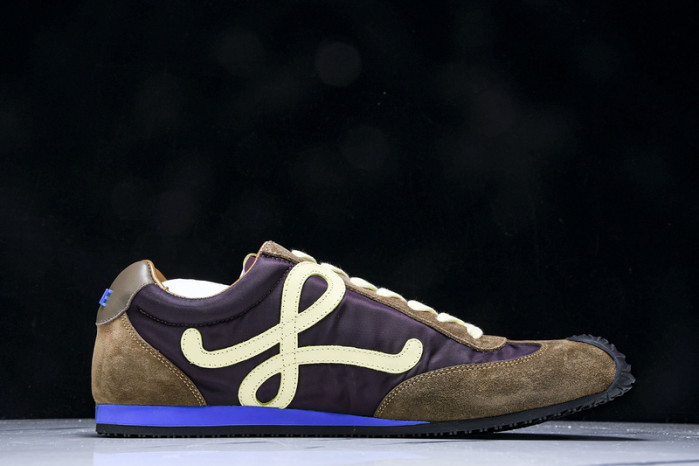 L*0ewe Ballet Runner  LW-FOR12