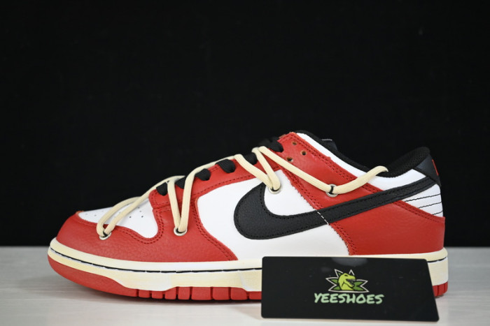 NIKE DUNK LOW  EMB CHICAGO KNICKS DD3363-100