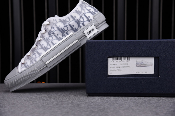 D10R B23 Sneakers Low Top