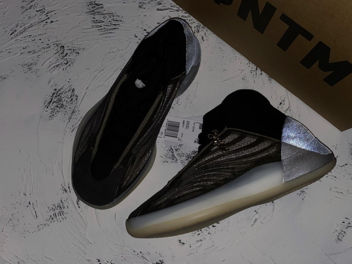 Adidas Yeezy QNTM Barium  H68771
