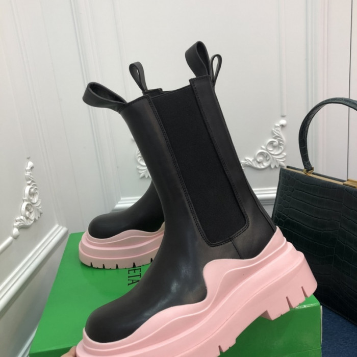 BOTEGA VENETA BOOTS