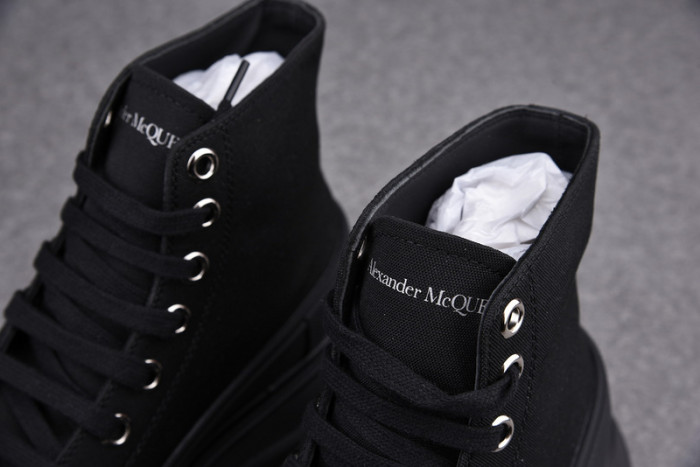 MQ Sneakers